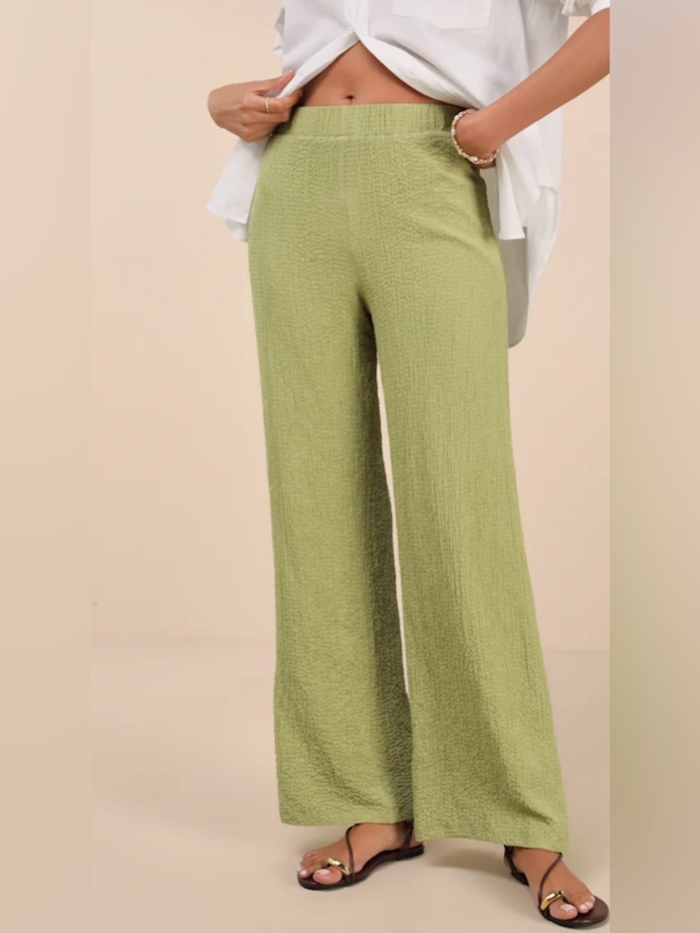 Lulu's Green Crinkle Wide-Leg Pants